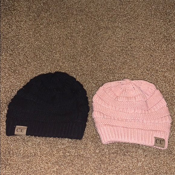 CC Beanie Set - Picture 1 of 1